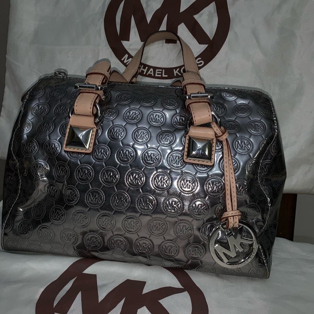 MICHAEL KORS HANDBAG